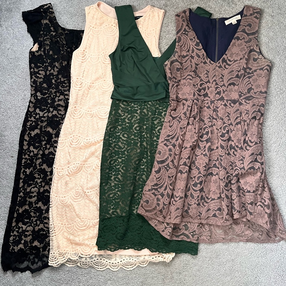 Lot of 4 lace dresses, size 6/Medium